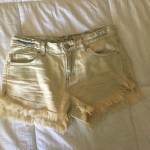 Free people size 26 Jean shorts
